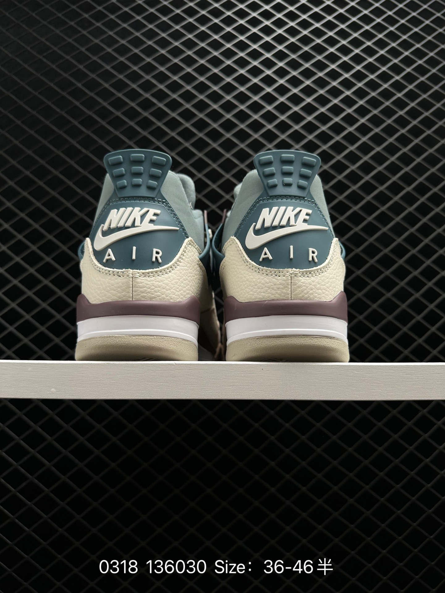 Air Jordan 4 Retro WMNS